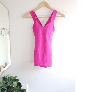Lululemon Fuscia Pink Top Size 4